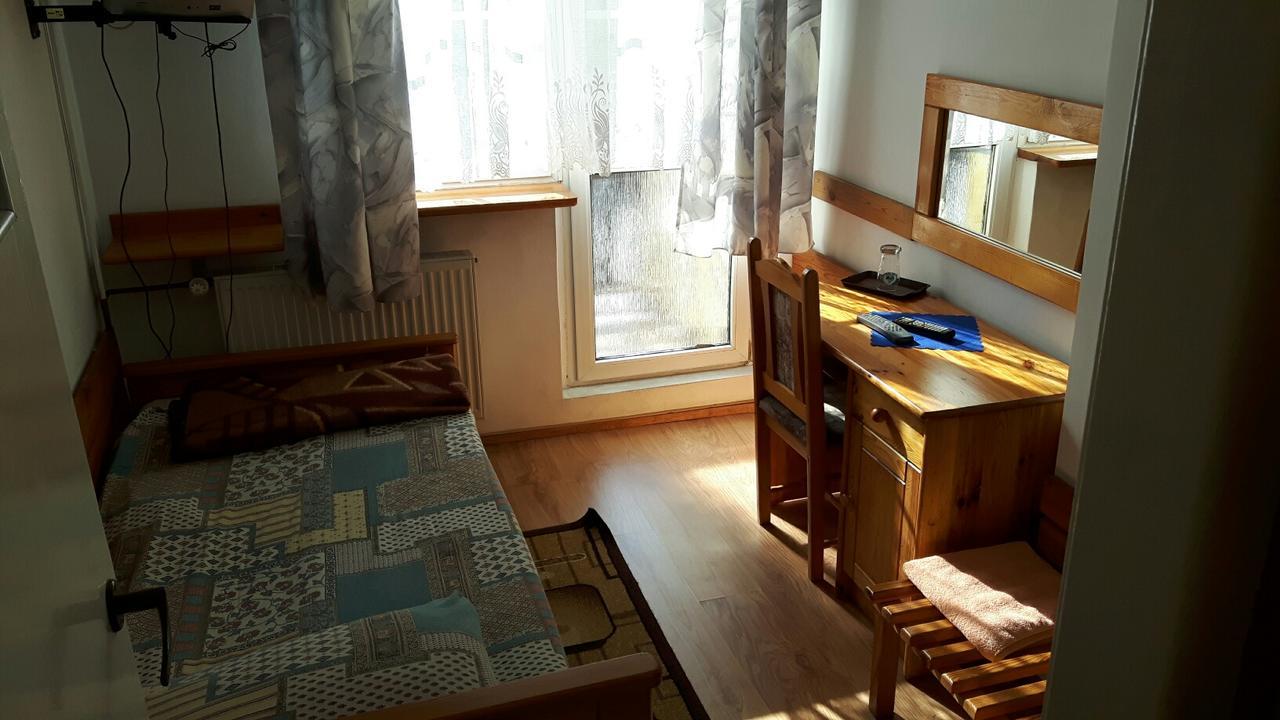 Hotel Staropolski Шчелце Крайенские Екстериор снимка